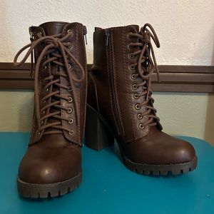Soda brown booties size 7.5